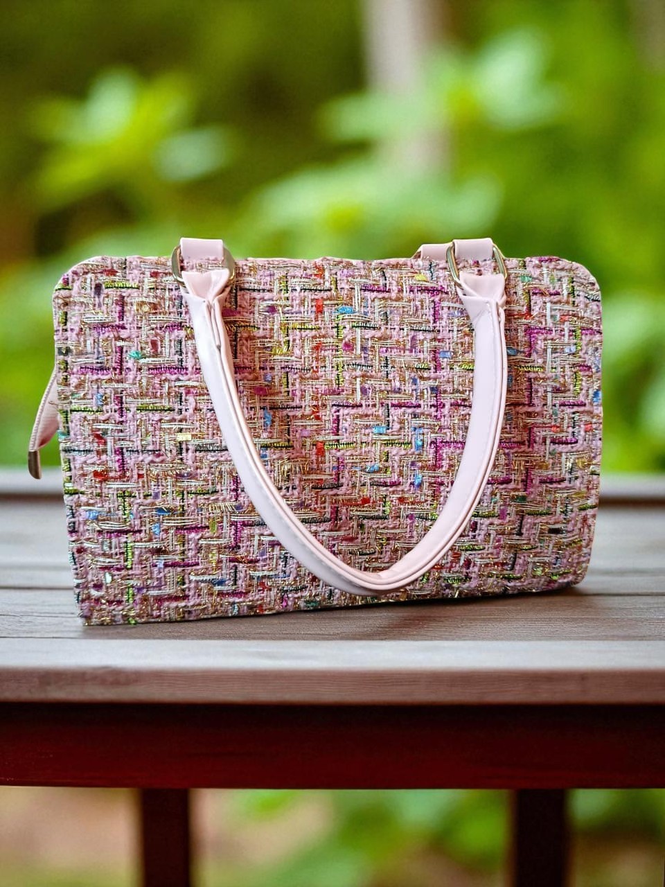 Threads - Pink Bag